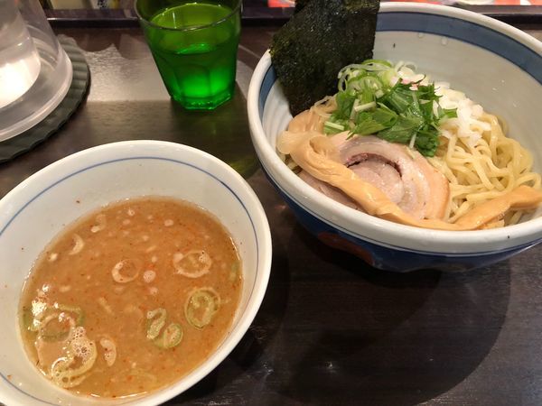 「豚骨魚介つけそば」@東京駅 斑鳩の写真