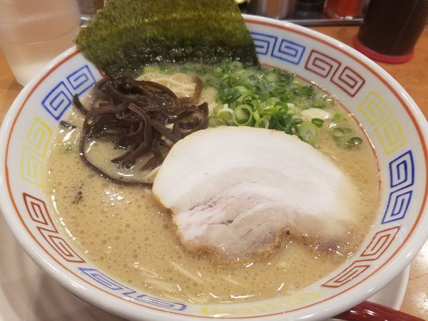 「白とんこつ」@つけ麺中華そば 節 本八幡店の写真