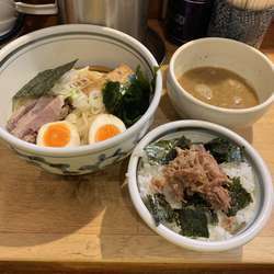 つけ麺味玉チャーシューご飯