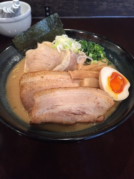 「特製濃厚鶏だしラーメン 醤油 大」@らーめんなが田の写真