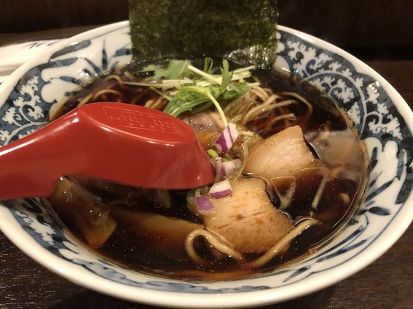 「タマリ醤油そば」@中華そば 東京ぐれっちの写真