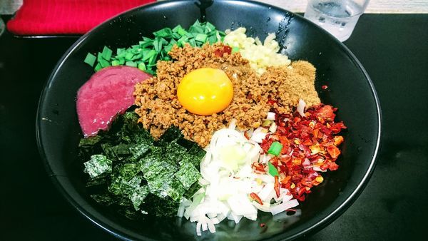 「【期間限定】台湾まぜそば(追い飯付)」@自家製麺SHINの写真