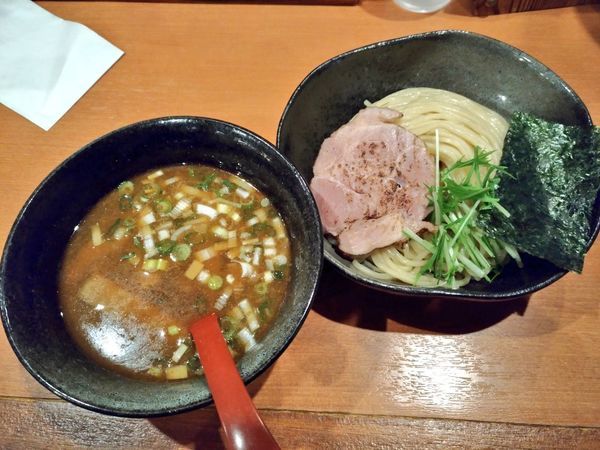 「ゲリラ限定 煮干しの塩つけ麺」@ゆいまーる人 安慶田店の写真