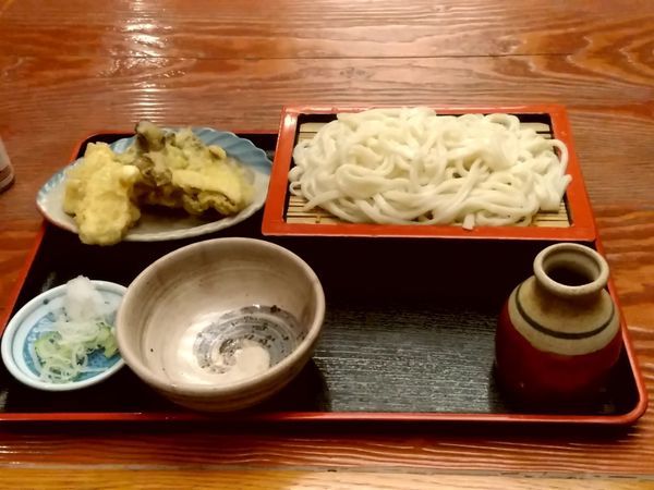 「4月のおすすめ「たけのこと舞茸の天ぷら付きもりうどん900円」@そば処 きのえねの写真