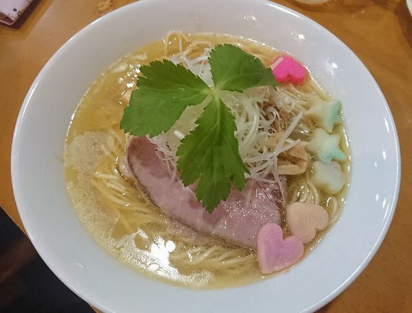 「【6周年限定】比内地鶏の塩らーめん」@麺屋 扇 SENの写真