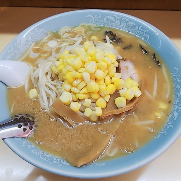 「味噌コーンもやしラーメン」@札幌ラーメン えぞの写真