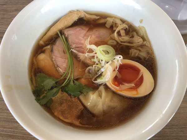 「特製醤油そば」@中華そば 和渦 TOKYOの写真