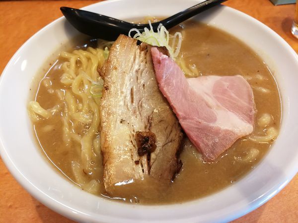 「ド豚骨」@ド豚骨 貫の写真