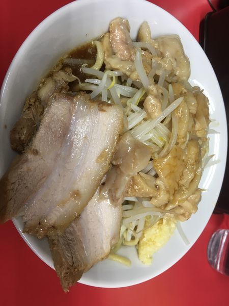 「ラーメン中」@ラーメン山崎の写真