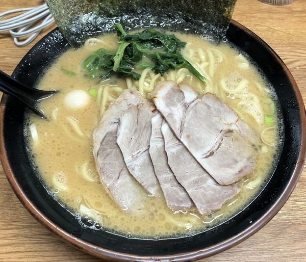 「中チャーシュー（￥990）」@横浜家系ラーメン らっち家の写真