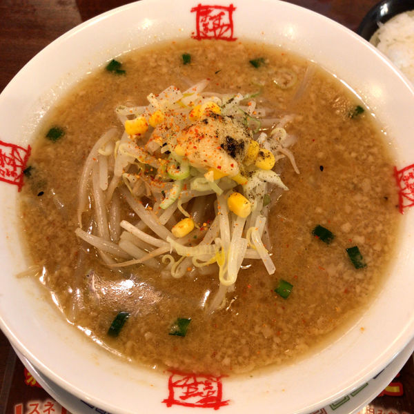 「味噌ラーメン（背脂多め）680円」@おおぎやラーメン 太田新井町店の写真