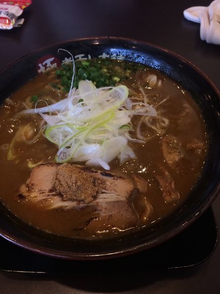 「［限定］カレー煮干しラーメン 大盛 1000円」@極煮干し本舗 蘇我店の写真