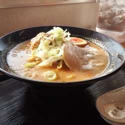 ローストアマニ入り　胡麻味噌らーめん