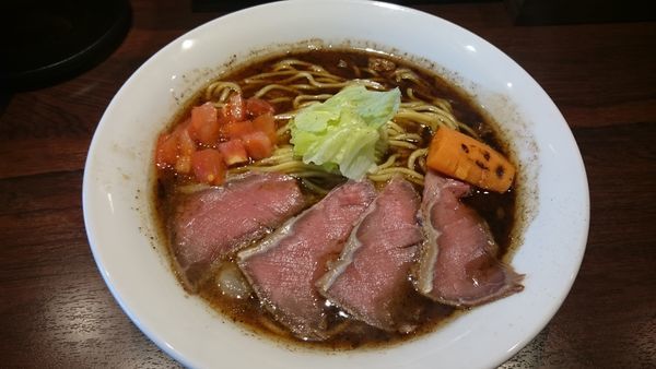 「らーめん（790円）」@牛骨らーめん 牛王の写真