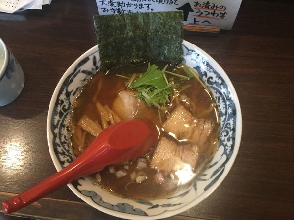 「中華そば・手打ち麺(¥730)」@中華そば 東京ぐれっちの写真