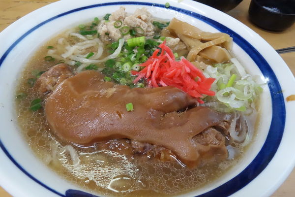 「【限定】PIG's FOOT（ジャンク＆コラーゲン）」@MENYA 食い味の道有楽の写真
