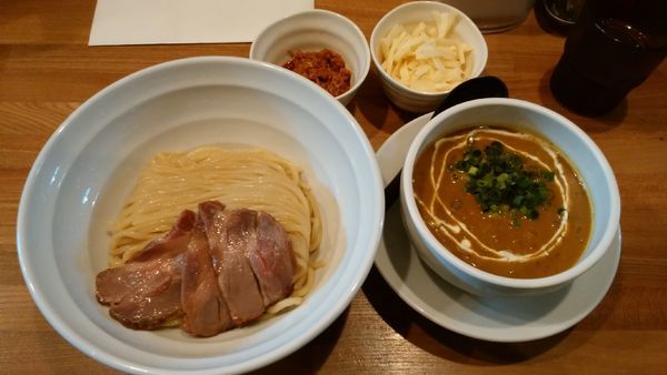 「カレーつけめん¥840-＋チーズ＋辛味ミンチ各¥100-」@つけめん・まぜそば むじゃきの写真