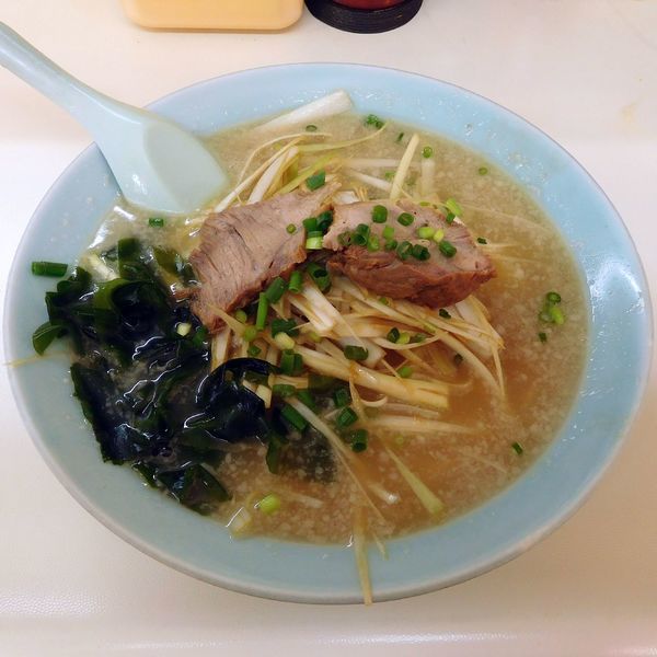「ネギラーメン 並（650円）＋ネギ（100円）」@ラーメンショップ 国立店の写真