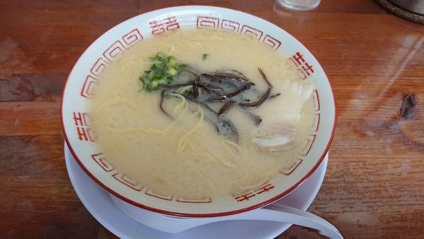 「ラーメン700+替え玉150」@博多元気一杯‼︎の写真