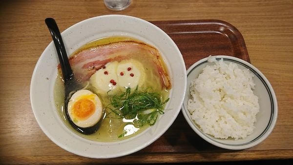 「チーズ塩らーめん」@麺処直久 海老名ビナウォーク店の写真