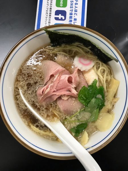 「背脂魚介そば  908円」@中華そば 四つ葉 全国味の逸品会の写真