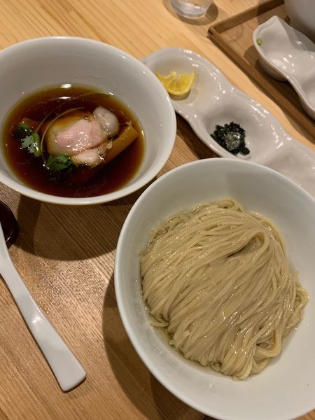 「つけ麺（濃厚昆布鰹出汁かけ）1000円」@飯田商店 湯河原本店の写真