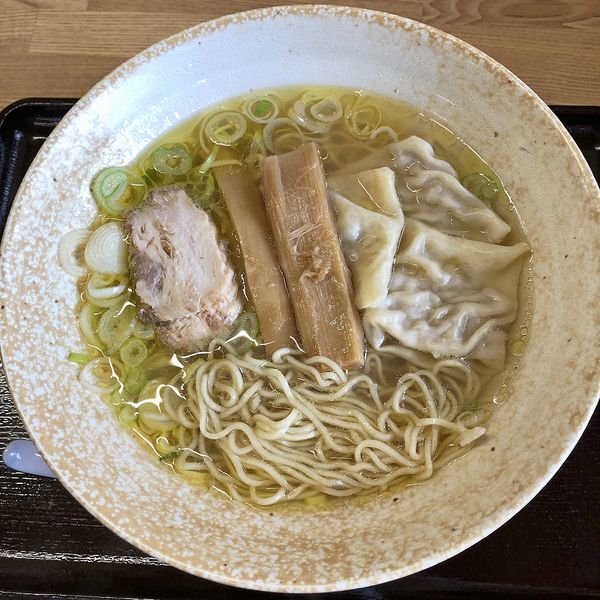 「ワンタン麺（塩）￥７８０」@中華そば 弥太郎の写真