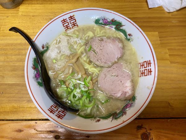 「豚骨しょう油ラーメン」@かどちゃんの写真