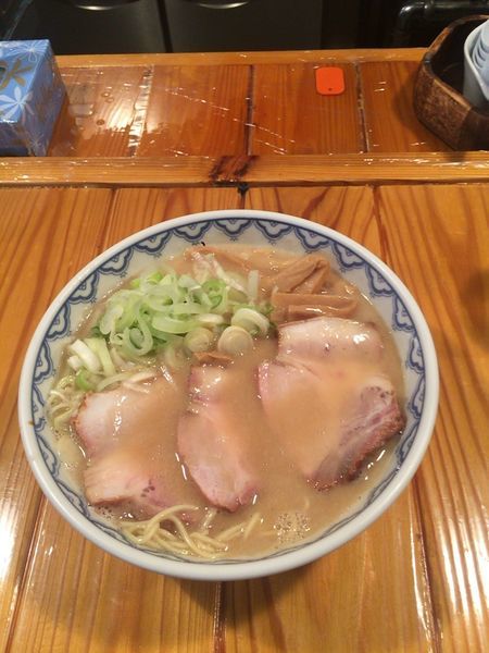 「特製ラーメン！」@とんぴととりの光龍益の写真