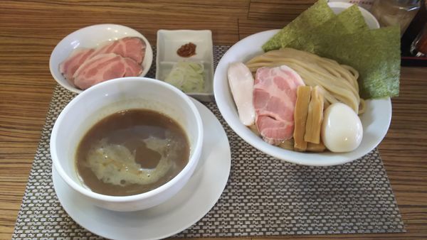 「特製つけ麺(大盛)　豚チャーシュートッピング」@つけ麺 和の写真