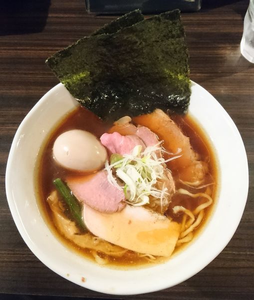 「特製中華そば(太麺)」@麺や 豊の写真