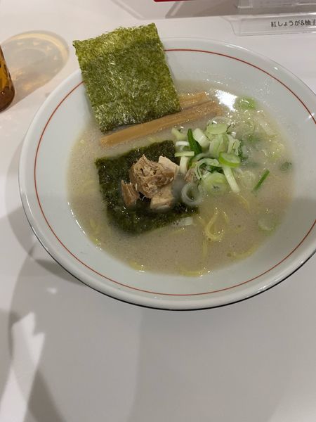 「かまくら塩」@やさしい、とんこつ 麺 かまくらの写真