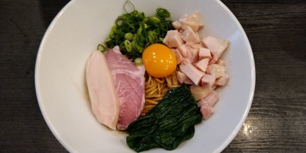 「大和肉鶏の香味まぜそば」@麺や 福はらの写真