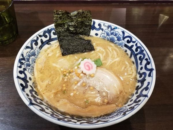 「らー麺」@東京駅 斑鳩の写真