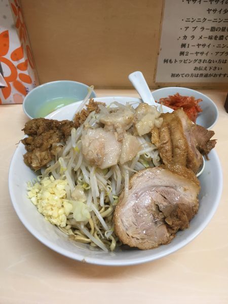 「油そば+キムチ（780円+100円）」@自家製ラーメン 大者の写真