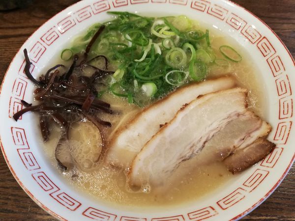 「長浜らーめん」@本場博多 長浜ラーメン まるむら 東陽町店の写真