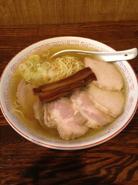 「中華そば 650円 焼き豚200円」@中華そば さとう 大船店の写真