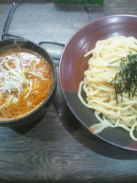 「ベジポタ辛つけ麺（味玉付き）」@まるのの写真