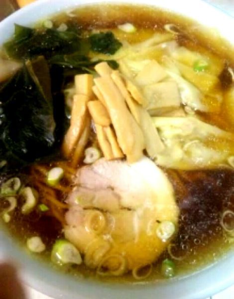 「ワンタン麺500円」@中華料理 松楽の写真