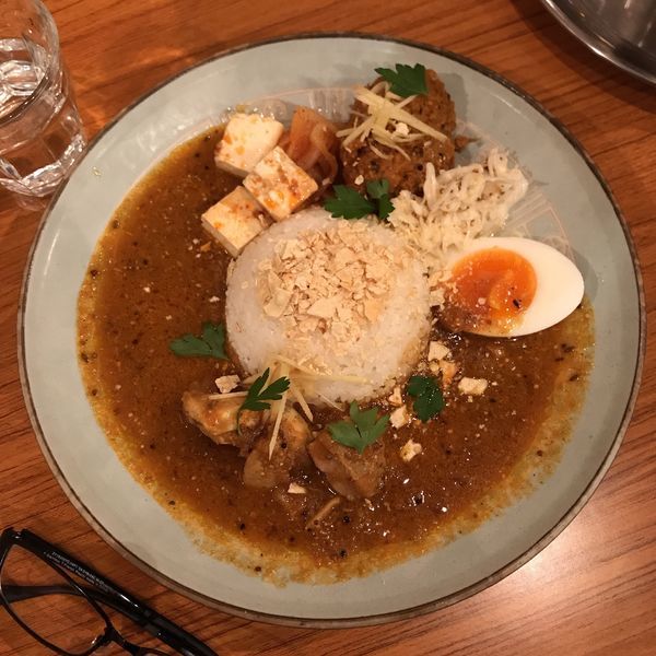 「二種もり（マスタードチキンカレー／とりのドライキーマ）」@chichicaの写真