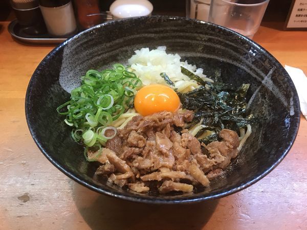 「魚豚まぜ麺800円」@みつ星製麺所 西中島店の写真