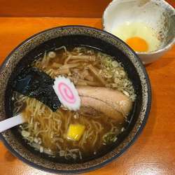 中華そば小盛り（生卵）