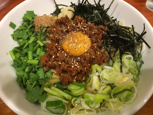 「まぜそば(大盛り)+小ライス」@麺屋 なつめの写真