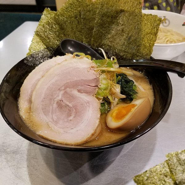 「特製ラーメン」@横浜家系ラーメン北習家の写真