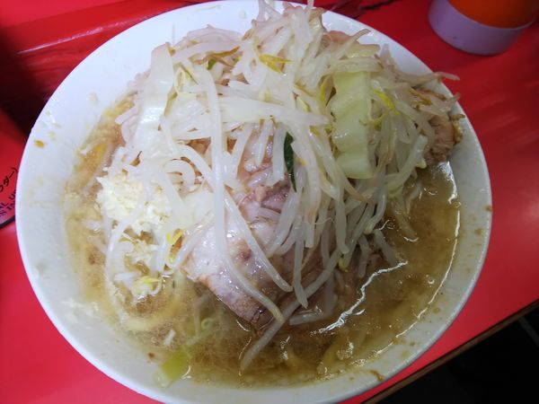 「ラーメン　ヤサイニンニクアブラ　600円」@ラーメン二郎 三田本店の写真