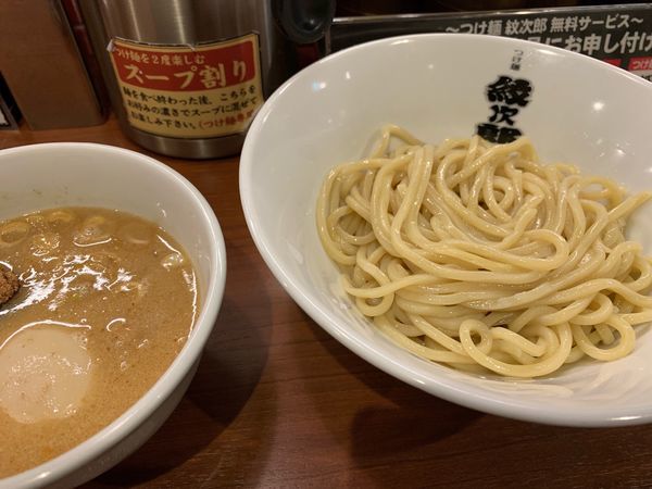 「味玉つけ麺」@つけ麺 紋次郎 大阪駅前第二ビル店の写真