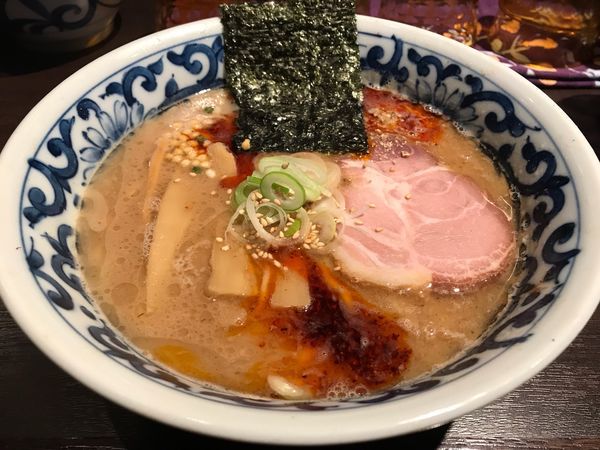 「辛旨らーめん」@九段 斑鳩 市ヶ谷本店の写真