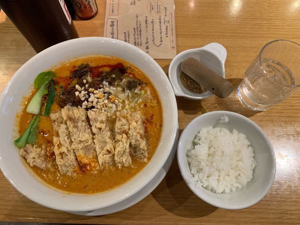 「排骨担担麺1080円」@担担麺 ごまる 銀座店の写真