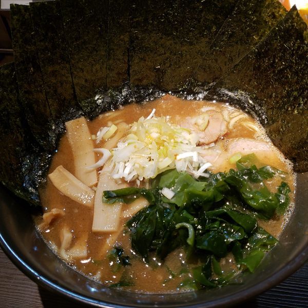 「和風ラーメン海苔増し」@ラーメン 萩原家 藤沢店の写真