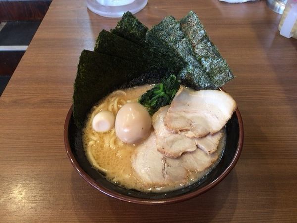 「喜多見家スペシャル」@横浜家系ラーメン 喜多見家の写真